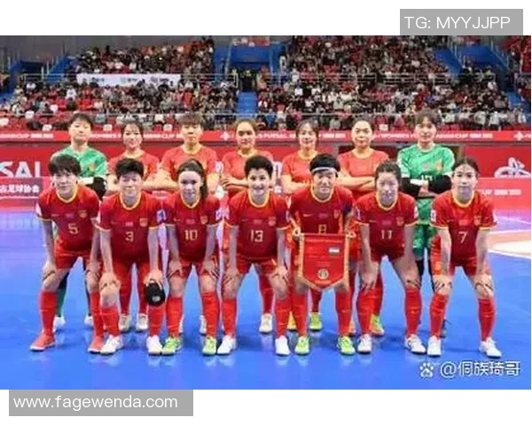 朝鲜女足与意大利女足激战正酣展现巾帼风采与竞技精神 朝鲜女足与意大利女足激战正酣展现巾帼风采与竞技精神